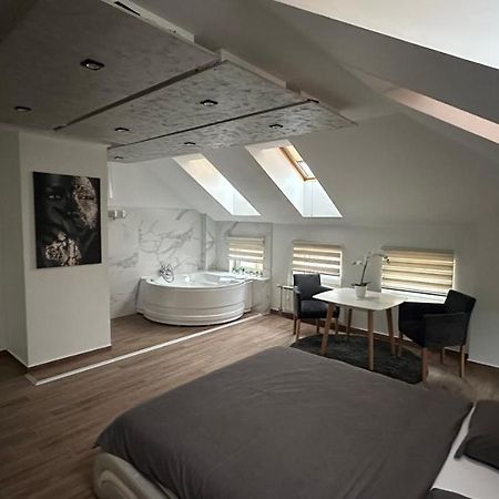 Seti Gorgeous Apartments With Jacuzzi Beograd Ngoại thất bức ảnh