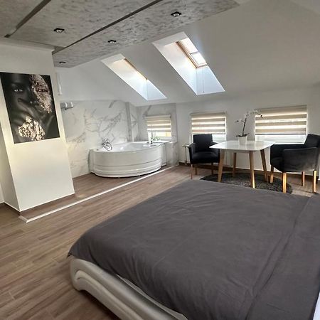 Seti Gorgeous Apartments With Jacuzzi Beograd Ngoại thất bức ảnh