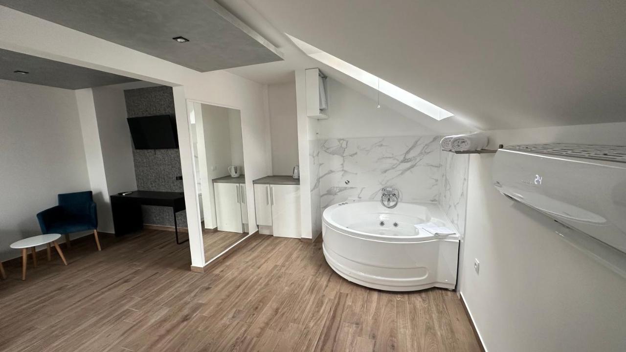 Seti Gorgeous Apartments With Jacuzzi Beograd Ngoại thất bức ảnh