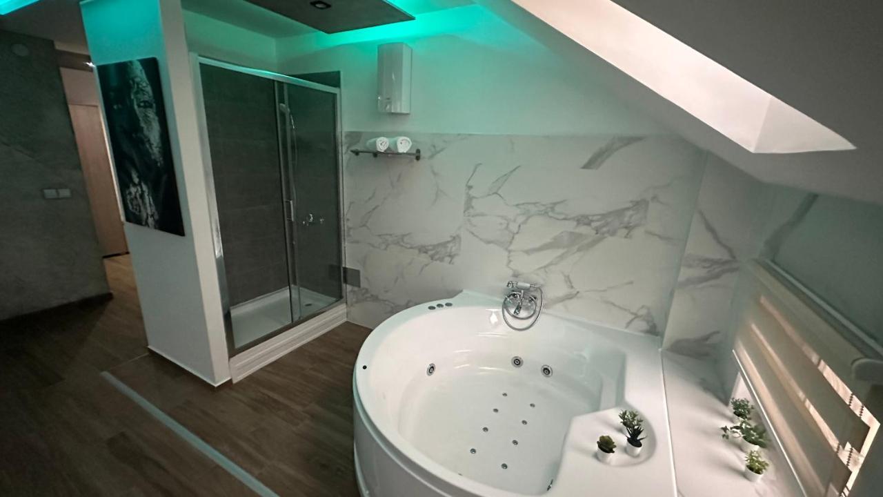 Seti Gorgeous Apartments With Jacuzzi Beograd Ngoại thất bức ảnh